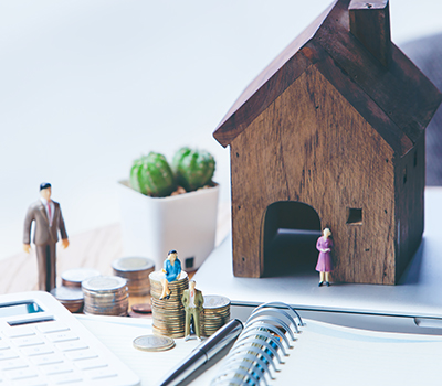 miniature display of family and assets