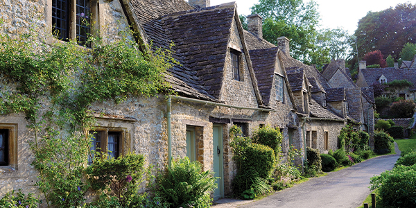 Houses in the Cotswolds - standard construction